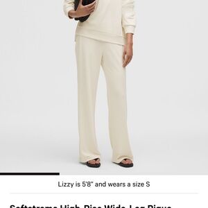 Softstreme High-Rise Wide-Leg Pique
Pant Regular | lululemon